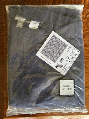 Jessica London Plus Size Navy Capri Legging